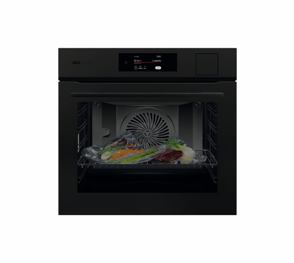 AEG PO8000ST Matt Black SteamPro Sous Vide oven