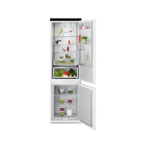 70/30 NSC7C181DS AEG 7000 NoFrost CoolAssist® 177.2 cm